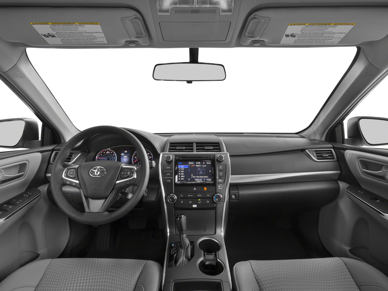 2016 Toyota Camry — detail view