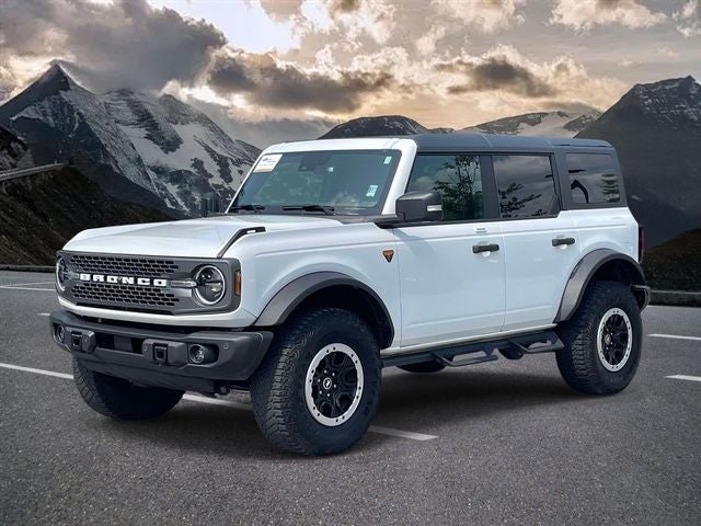 2023 Ford Bronco Badlands in Oxford White — front three-quarter view
