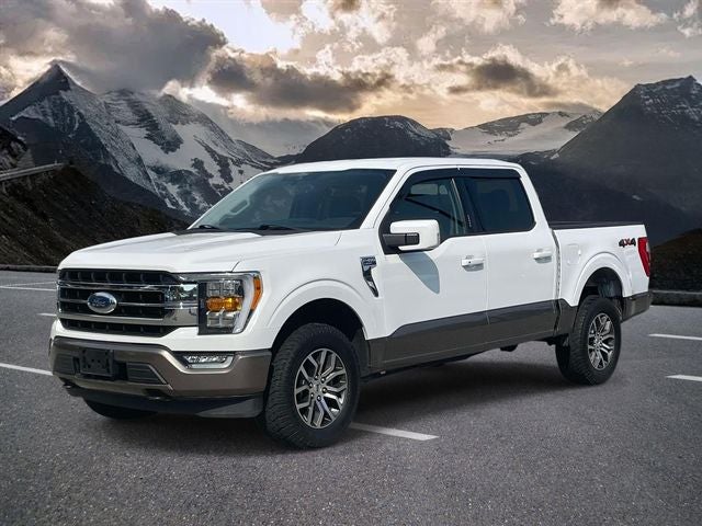 2022 Ford F-150 Lariat in Oxford White — front three-quarter view