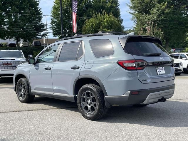 2024 Honda Pilot — rear three-quarter view