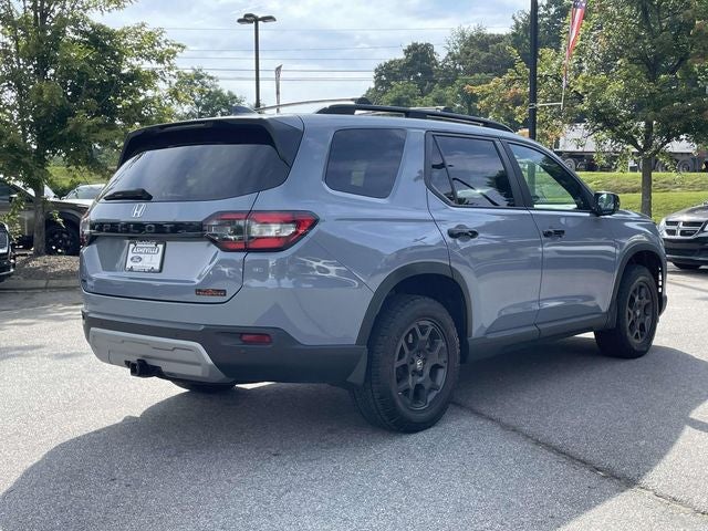2024 Honda Pilot — detail view