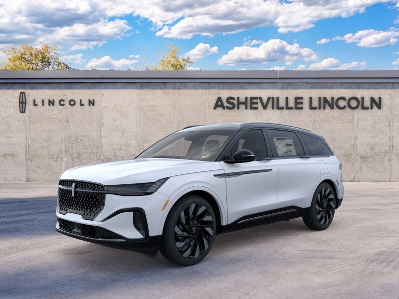 2026 Lincoln Nautilus Reserve in White Platinum Clearcoat Metallic — front three-quarter view
