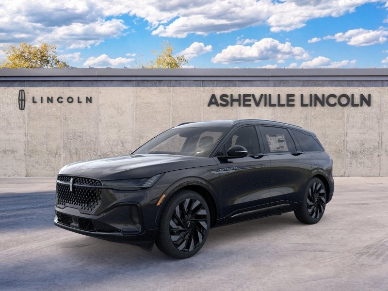 2026 Lincoln Nautilus Reserve in Infinite Black Metallic Clearcoat — front three-quarter view